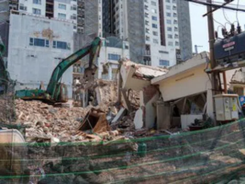 Công an vào cuộc vụ tháo dỡ công trình làm sập nhà dân ở trung tâm Đà Nẵng
