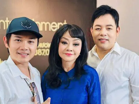 Quang Lê trẻ không ngờ bên Hương Lan, Hari Won xúc động nhận quà từ Trấn Thành