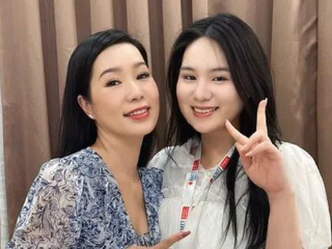 Con gái cao 1m72, tốt nghiệp lại Giỏi tiết lộ không ngờ về NSND Trịnh Kim Chi