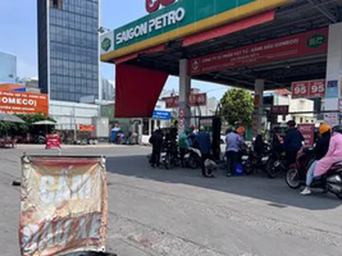 Bán lẻ xăng dầu muốn cộng đủ chi phí vào giá bán