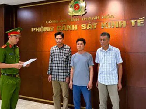 Khởi tố 3 người đàn ông mua bán heo dịch