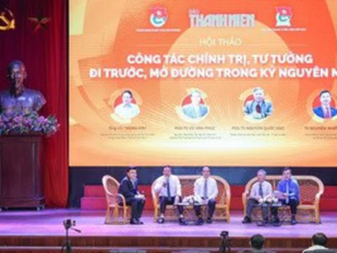 Công tác chính trị, tư tưởng phải chủ động "đi trước, mở đường"