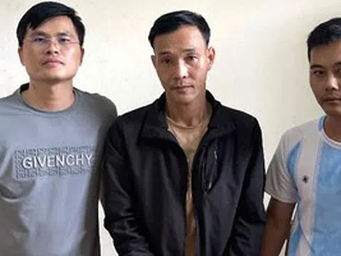 Bắt đối tượng rạch túi trộm tài sản trên xe khách ở Gia Lai