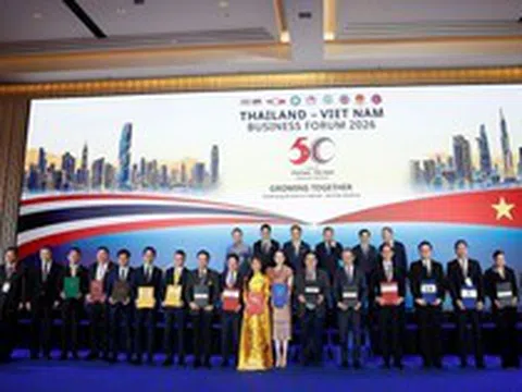 Tổng Bí thư, Chủ tịch nước Tô Lâm chứng kiến FPT ký 6 hợp tác với các tập đoàn lớn tại Thái Lan và Singapore