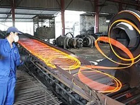 Doanh nghiệp xoay lịch sản xuất trước khi giá điện đổi khung giờ cao điểm
