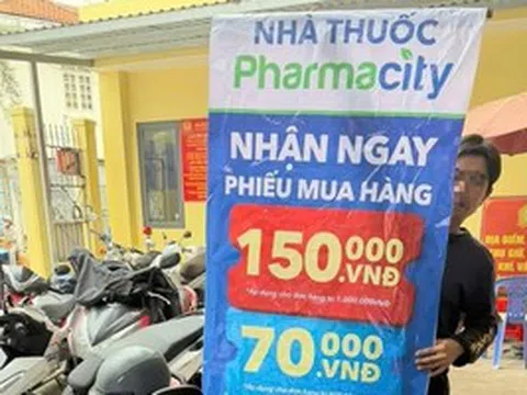 Công an TPHCM quét quảng cáo bẩn: Thêm nhiều người bị xử lý