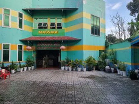 Đột kích cơ sở massage ở Tây Ninh, lộ nguồn thu 600 triệu đồng/tháng
