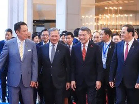 Thủ tướng Lê Minh Hưng: ASEAN tham gia định hình chuẩn mực mới thời đại