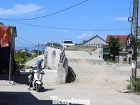 Cầu 'uốn lượn' từng gây tranh cãi ở Hà Tĩnh tiếp tục lỡ hẹn