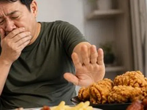 Cảnh báo 3 DẤU HIỆU đầu tiên của ung thư túi mật: Nhiều người Việt nghĩ chỉ là đau lưng nên bỏ qua
