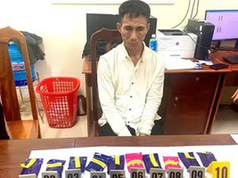 Bắt Hải "thầy" cùng hơn 2.000 viên hồng phiến ở Quảng Trị