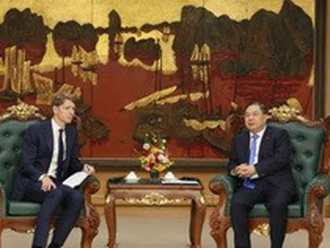 Phó Thủ tướng Thường trực Phạm Gia Túc tiếp lãnh đạo tập đoàn vận tải biển hàng đầu thế giới