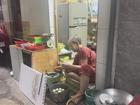 Câu chuyện đặc biệt tại "xóm nhà tí hon" ở trung tâm Tp.HCM