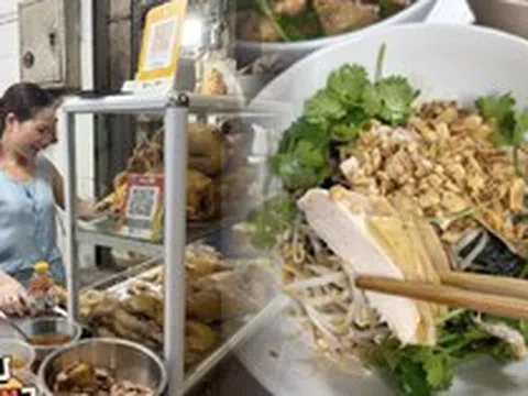 Tưởng thư Michelin là lừa đảo, chủ quán phở gà Hàng Hòm không cần nhận cúp vinh danh vẫn đông kín bàn mỗi ngày