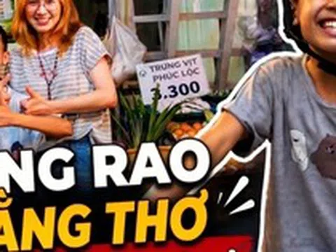 Đằng sau tiếng rao bằng thơ gây sốt mạng xã hội của cậu bé 9 tuổi bán trứng phụ mẹ