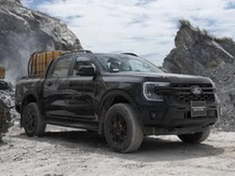 Ford Ranger Wildtrak 2026 bản thấp giá rẻ hơn trước 30 triệu, động cơ chuyển sang máy 2.0 tăng áp đơn