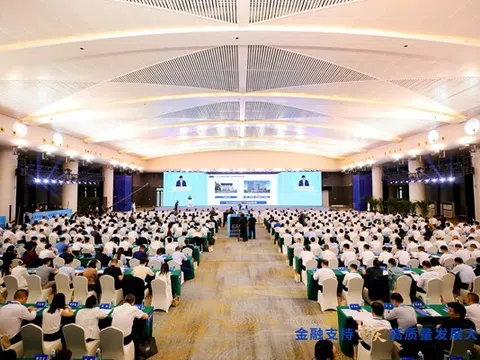 Hội nghị thượng đỉnh tại Trùng Khánh thúc đẩy kết nối giữa nguồn vốn và các ngành công nghiệp khi thành phố đẩy nhanh chuyển đổi kinh tế