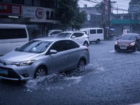 Vì sao bạn cứ vừa rửa xe xong là trời lại đổ mưa rào?