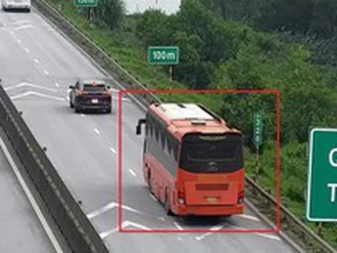 Rà soát, đánh giá kỹ quy định về khoảng cách an toàn trên cao tốc