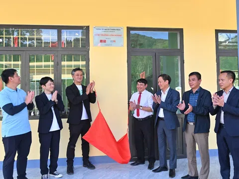 Lần đầu tiên của UNIQLO tại Việt Nam