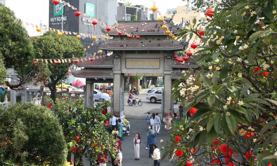 TPHCM: Tết Bính Ngọ, cán bộ lãnh đạo chỉ dự lễ chùa, lễ hội khi được phân công