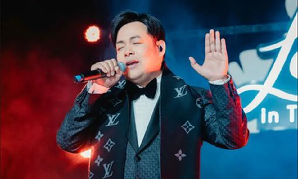 Ca sĩ Quang Lê ngồi không mỗi tháng cũng thu gần nửa tỷ