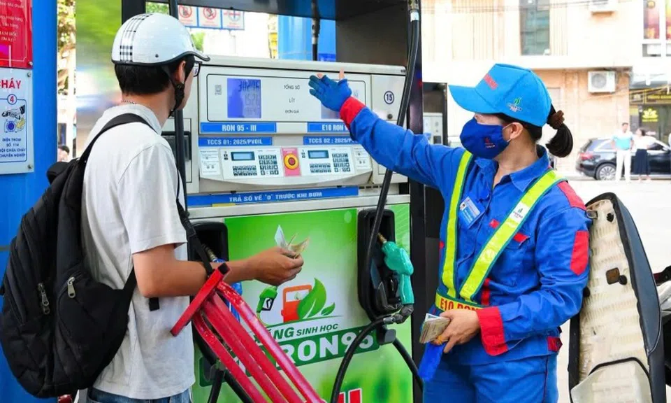 Petrovietnam kiến nghị Chính phủ dừng xuất khẩu dầu thô để ưu tiên thị trường trong nước